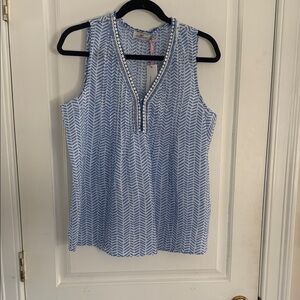 Vineyard Vines Sleeveless Blue and White Chevron Blouse